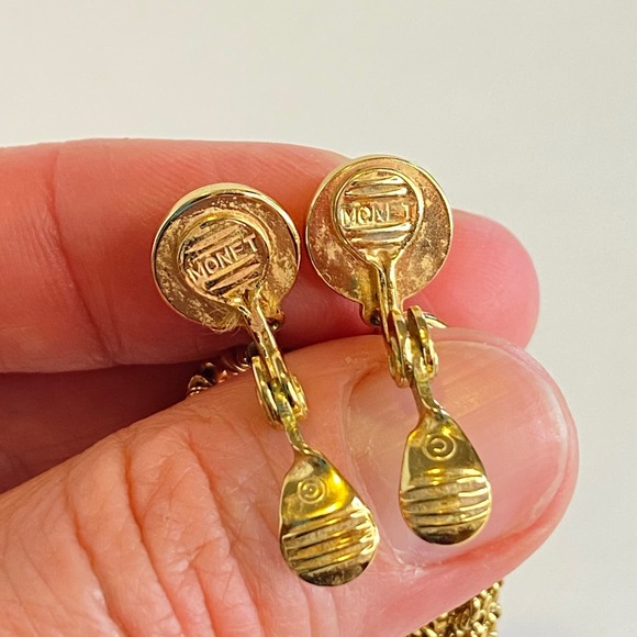 Monet Damita Gold Tone Tassel Clip On Earrings Vintage Filigree Drop 2 Inch - Picture 4 of 14